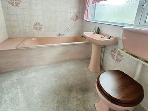 Photo 1- click for photo gallery